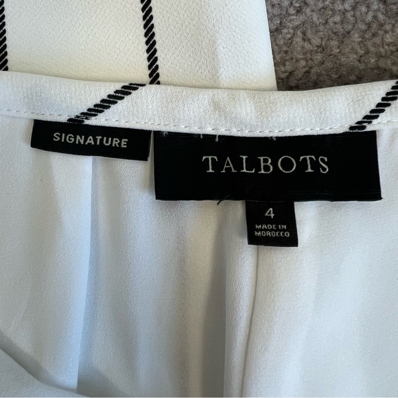 Talbots Signature Pinstripe Pants Size 4 - Picture 5 of 8